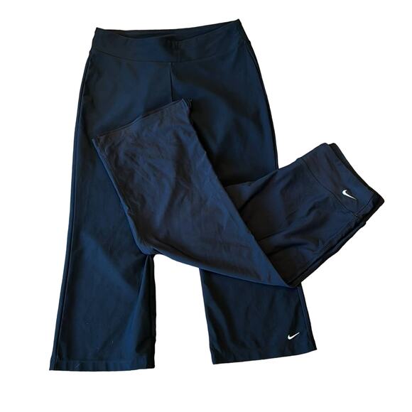 Bundle of 2 Nike Women's Mid Rise Straight Leg Leggings Capris Black Size M - Picture 1 of 14